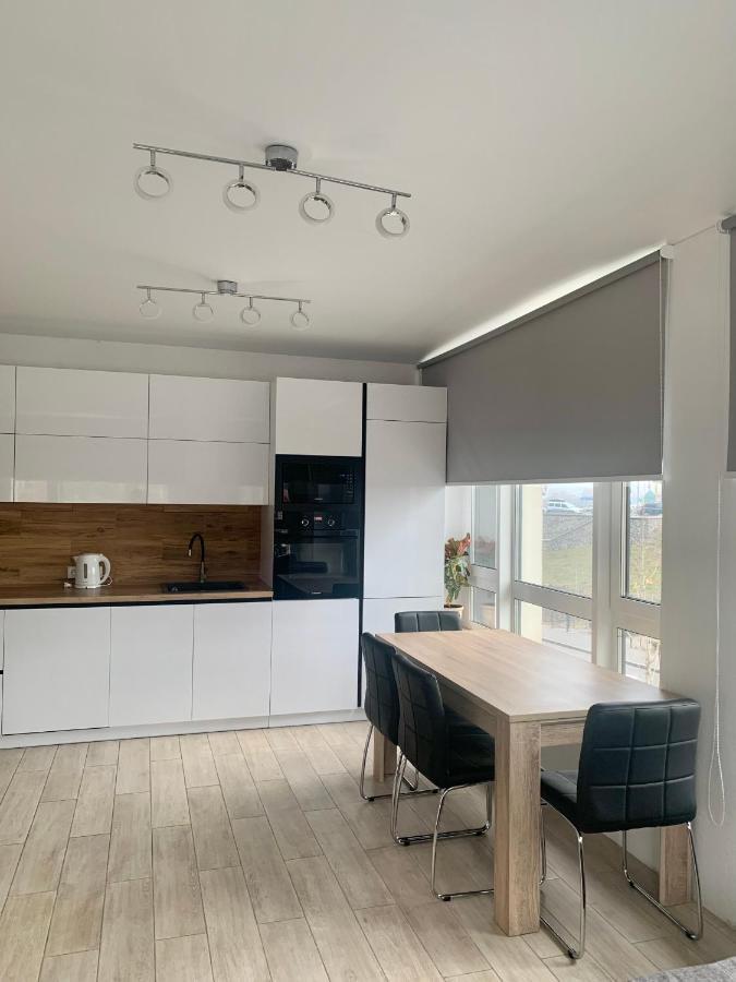 New 3 Rooms Apartment Near The Metro Station Kiev Buitenkant foto